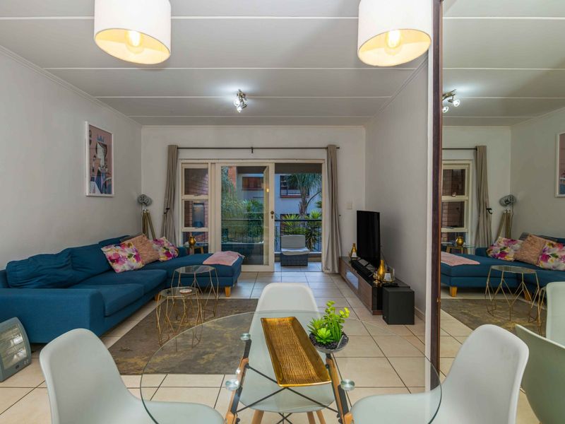 Contemporary Comfort Meets Lifestyle Convenience in The Meridian - Photo 5