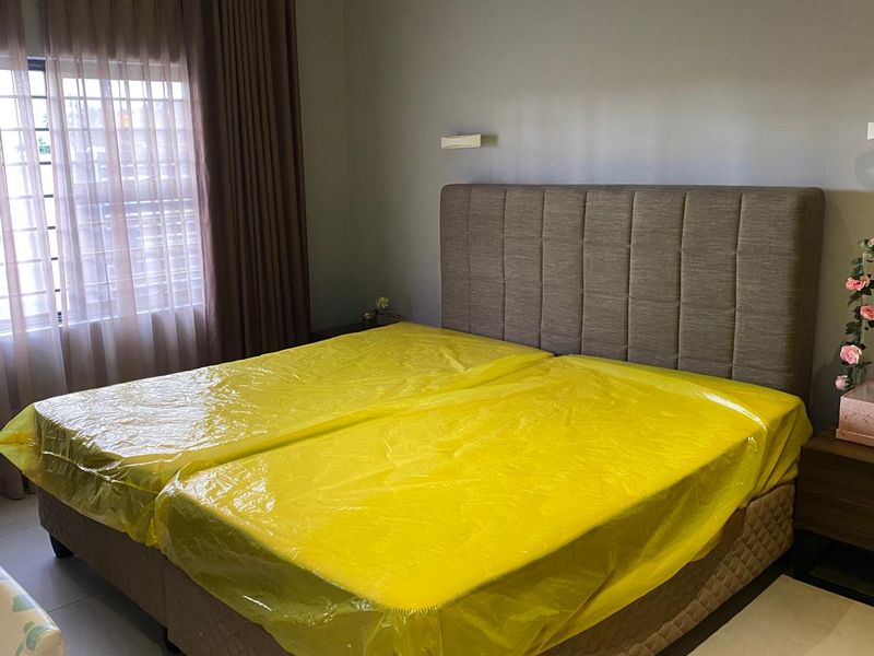 4 Bedroom House for Sale  - Photo 3