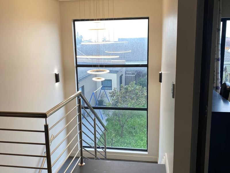 4 Bedroom House for Sale  - Photo 10