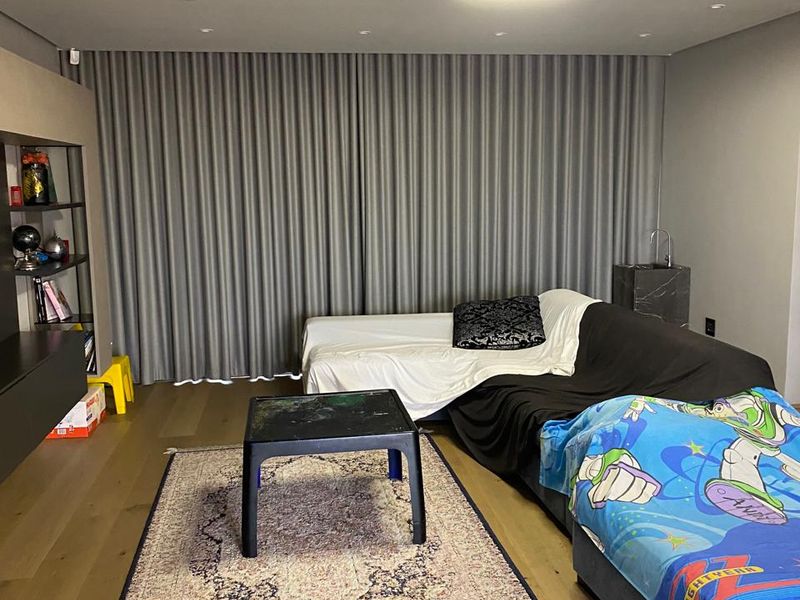 4 Bedroom House for Sale  - Photo 6