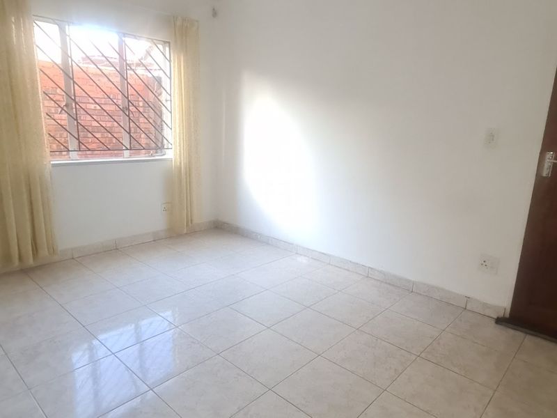 A Home for Every Generation 7 Bedrooms of Space and Potential - Photo 8