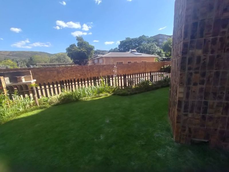 Large 2 Bed in Danie Theron st Pta North - Photo 9