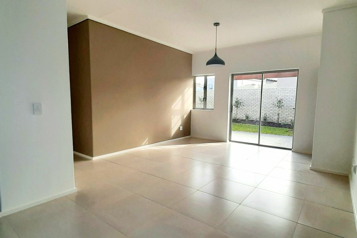 Newly constructed family home - Photo 3