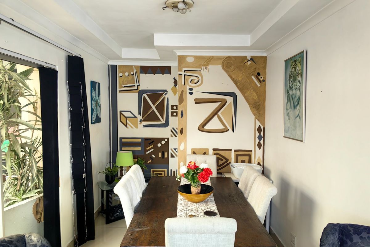 4 Bedroom dream home in quiet street - Photo 5