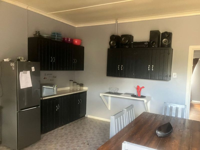 GOLDEN OLDIE PLUS 2 FLATS FOR SALE - Photo 10