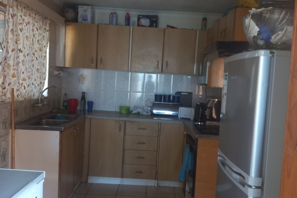 This family home is just waiting for you - Photo 4