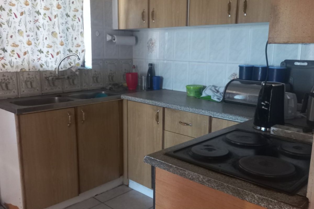 This family home is just waiting for you - Photo 5