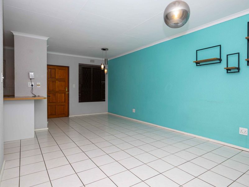 Spacious 2 Bedroom Townhouse in Eden Glen For Sale, Hurry before its sold!! - Photo 9