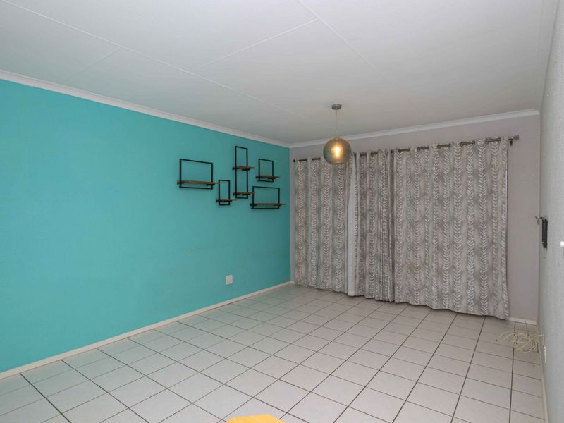 Spacious 2 Bedroom Townhouse in Eden Glen For Sale, Hurry before its sold!! - Photo 10