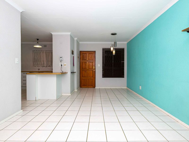 Spacious 2 Bedroom Townhouse in Eden Glen For Sale, Hurry before its sold!! - Photo 8