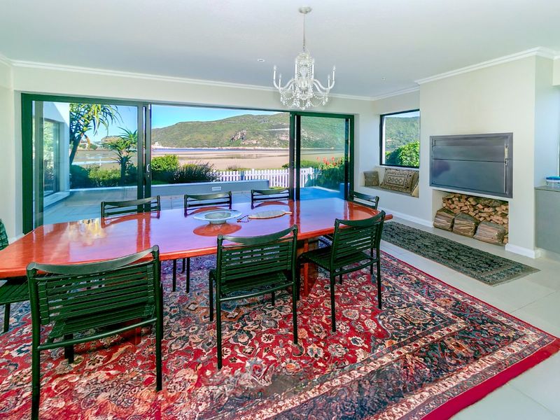 Lagoon Serenity | Elegant Living on Leisure Isle - Photo 6