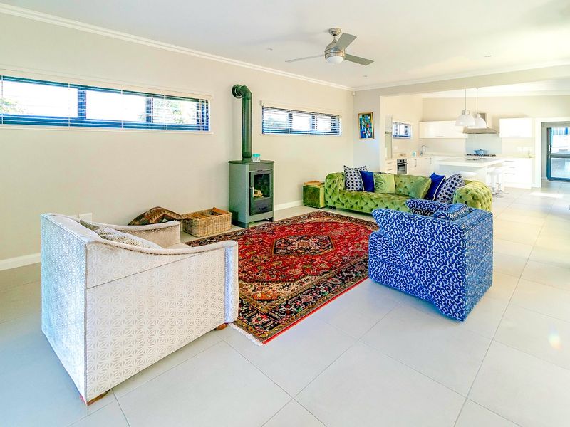 Lagoon Serenity | Elegant Living on Leisure Isle - Photo 7