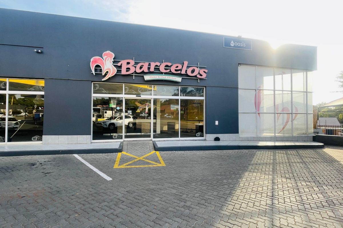 Commercial in Garsfontein to rent at MBT Garage - Photo 5