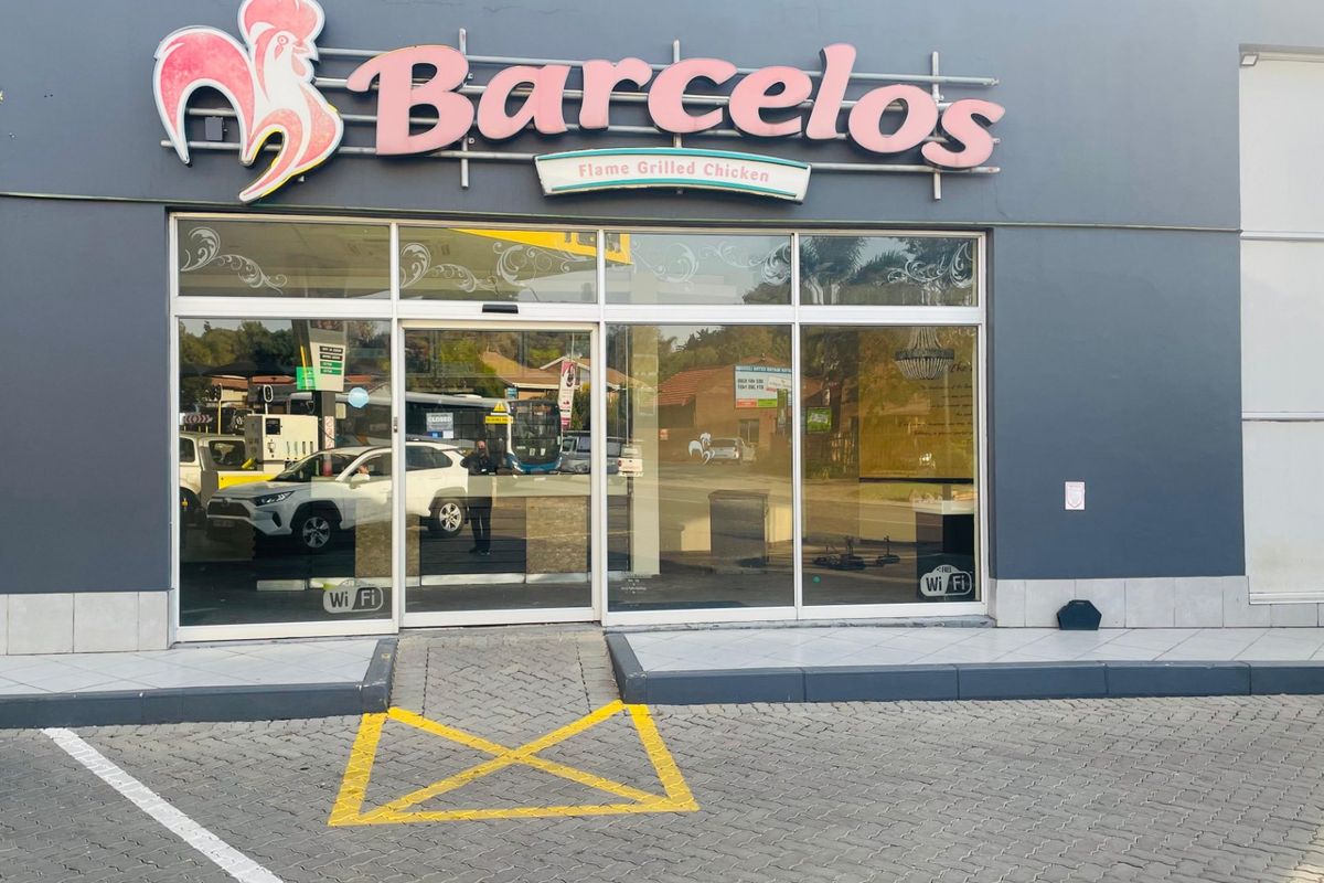 Commercial in Garsfontein to rent at MBT Garage - Photo 3