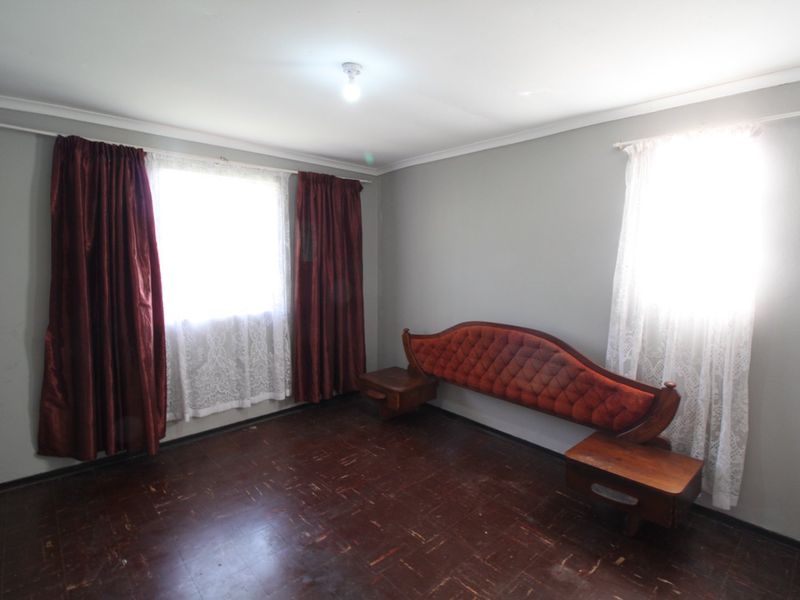 Salsoneville property for sale - Photo 10