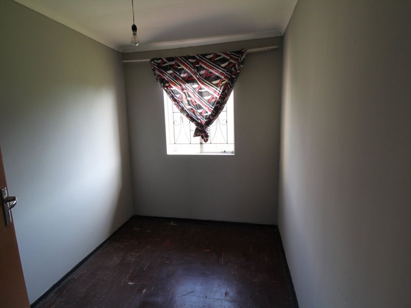 Salsoneville property for sale - Photo 9