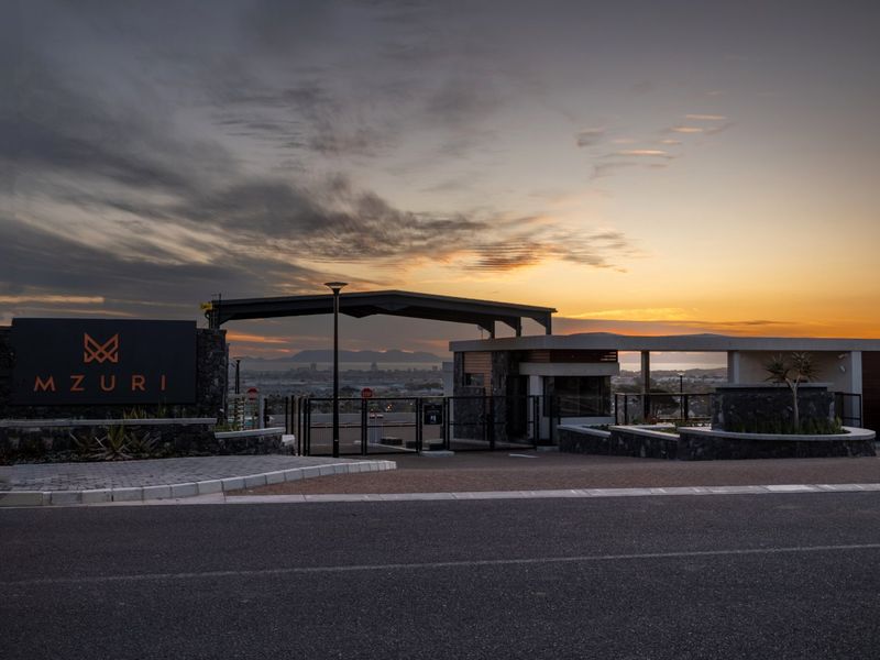 Lifestyle Meets Location in Somerset West’s Premier Estate - Photo 10