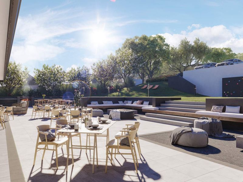 Lifestyle Meets Location in Somerset West’s Premier Estate - Photo 7