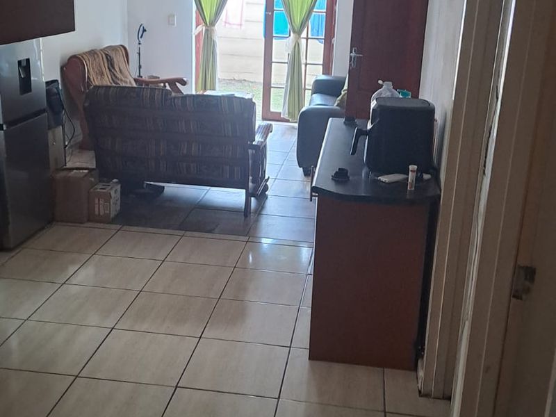 Bardale village House for sale - Photo 3