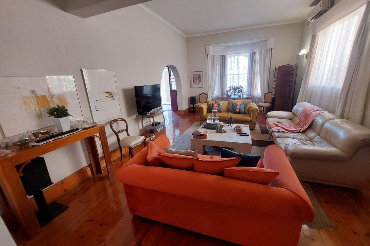 Home Split into two sectional titles and one for sale in Essenwood - Photo 3