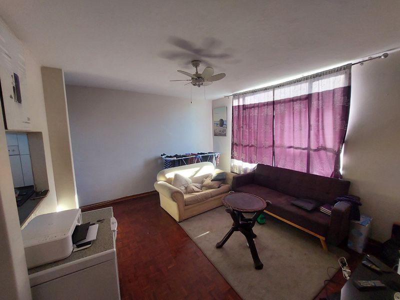 Apartment for sale in Glenwood - Photo 3