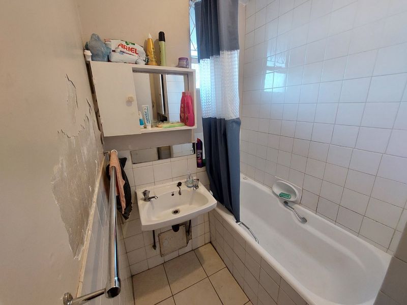 Apartment for sale in Glenwood - Photo 2