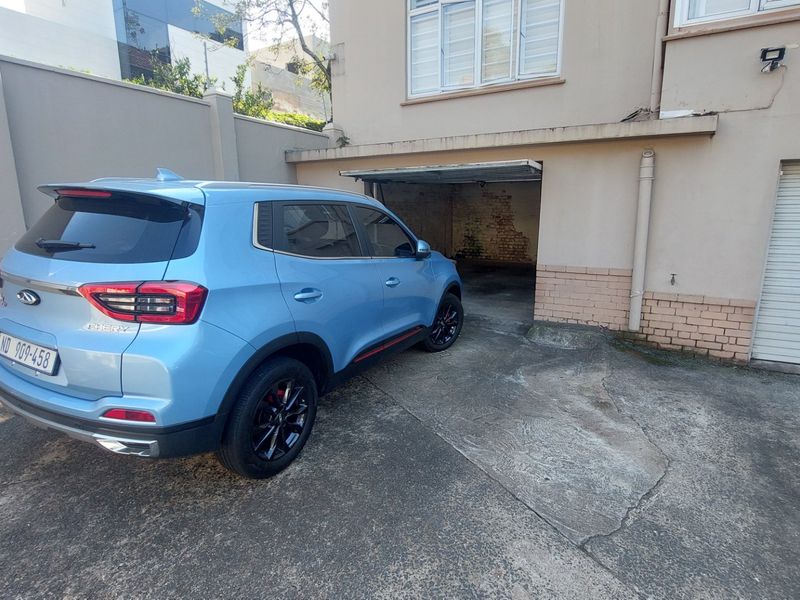 A beautiful, stylish and spacious apartment for sale in Glenwood - Photo 2