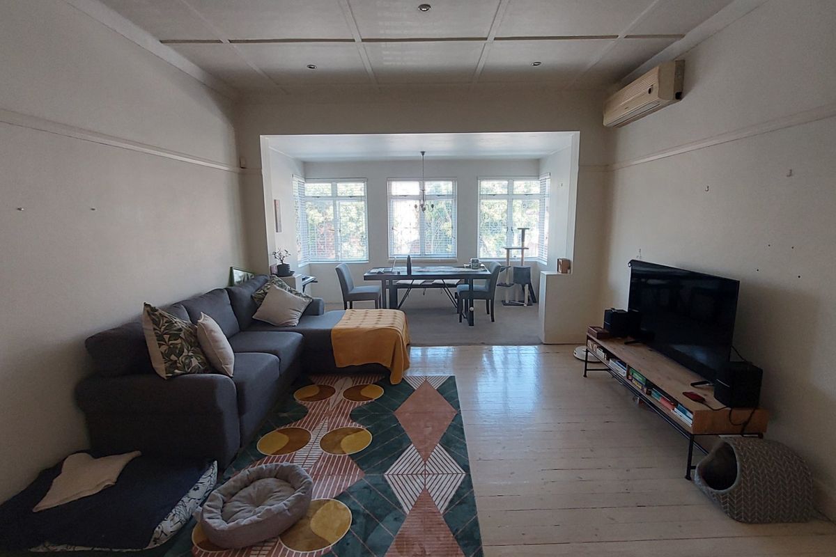 A beautiful, stylish and spacious apartment for sale in Glenwood - Photo 4