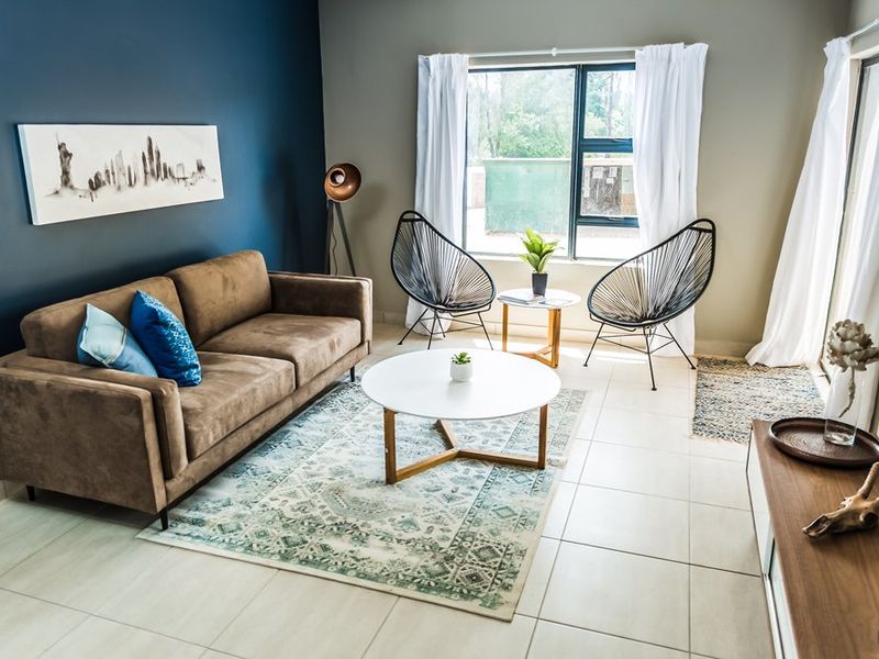 2 Bedroom Apartment For Sale in Glen Austin , Midrand - Photo 4