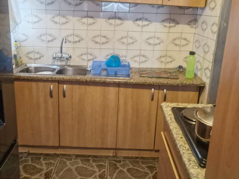 3 Bedroom house for Sale  in Daveyton  - Photo 9