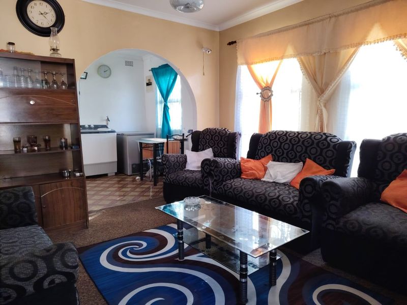 House For Sale in Park Village - Photo 8