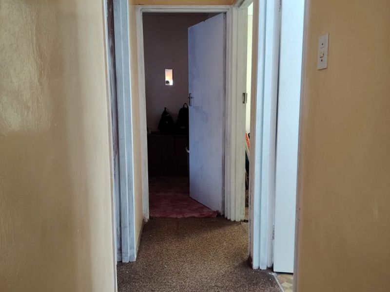 House For Sale in Park Village - Photo 7