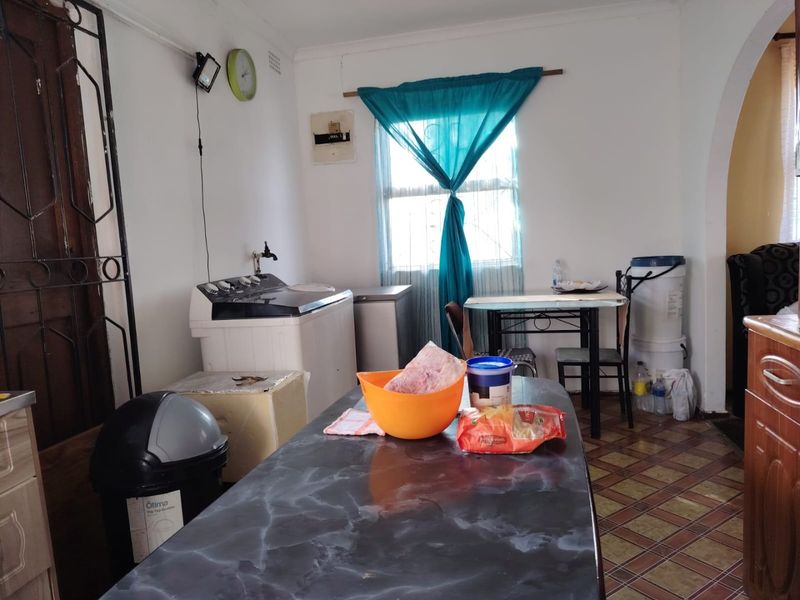 House For Sale in Park Village - Photo 6