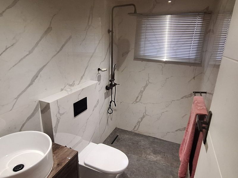 3 bedroom home - Photo 5