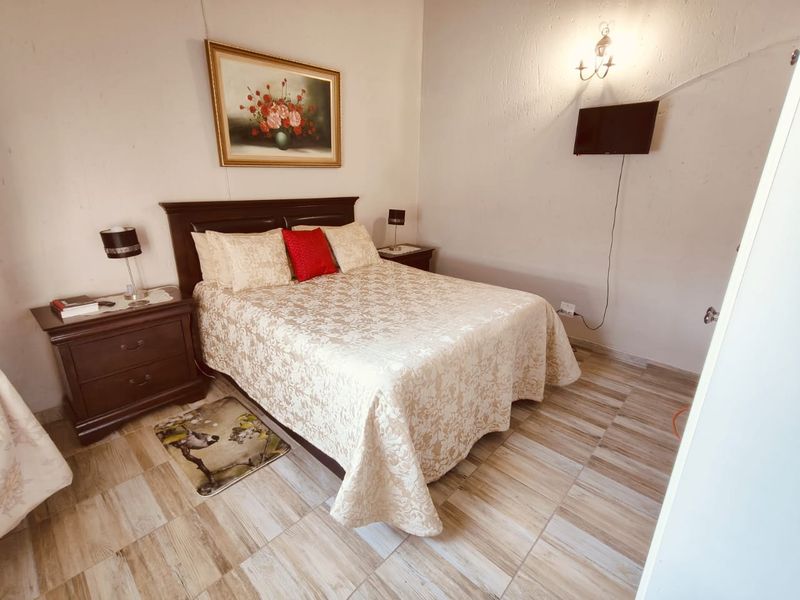 Newly Renovated Cluster Home on the Vaal Dam - Photo 9