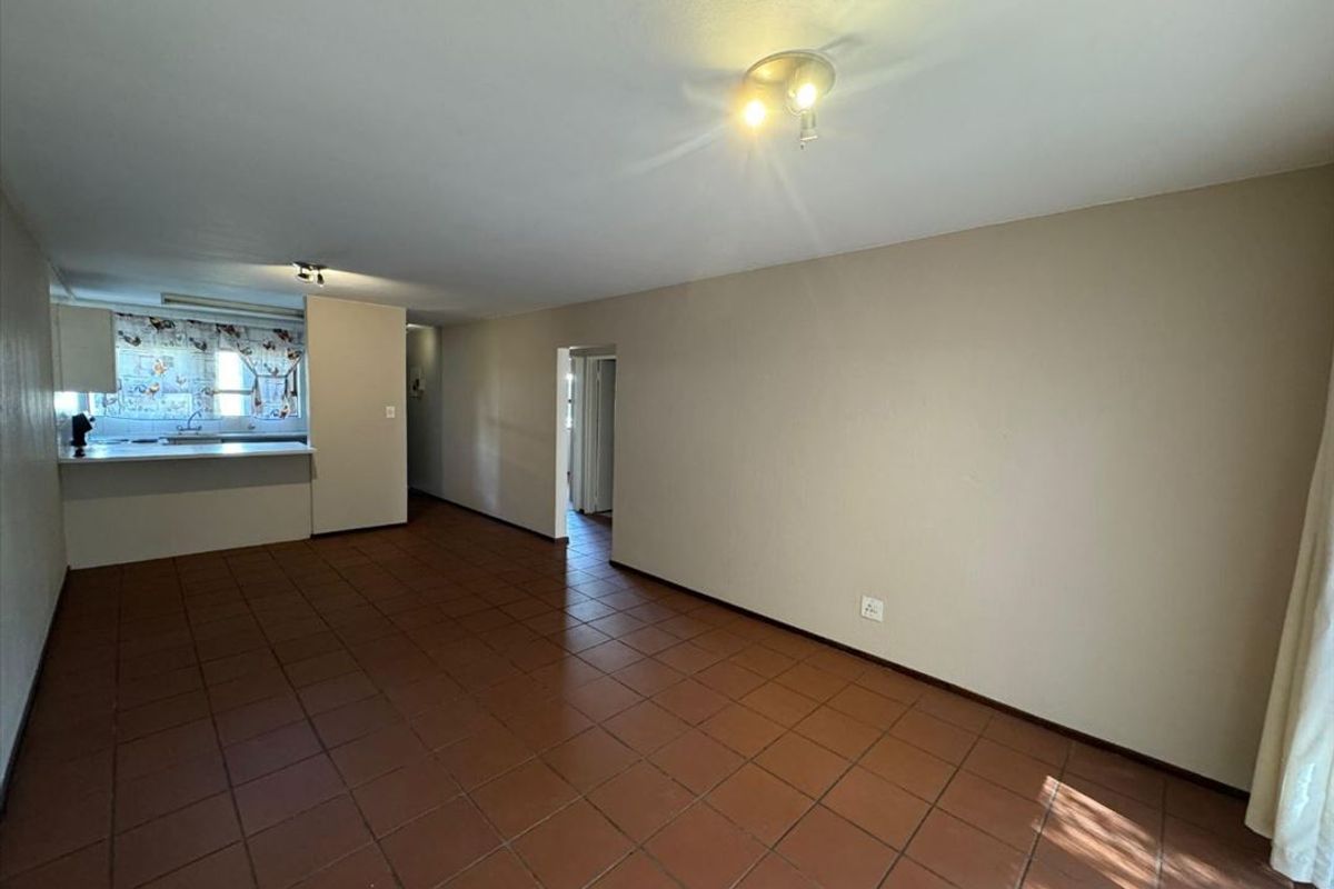 Affordable Two-Bedroom Home with Pool - Photo 2