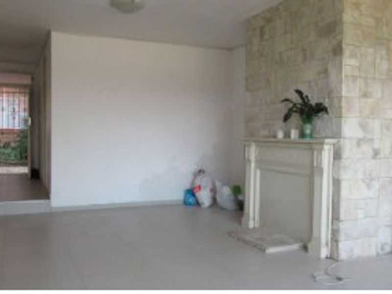 Value For Money - Charming Loft Apartment with Scenic Views! - Photo 5