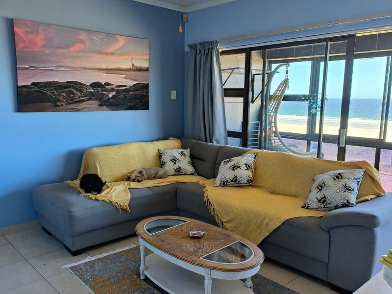 Stunning Beachside Apartment – Prime Investment Opportunity in Jeffreys Bay - Photo 9