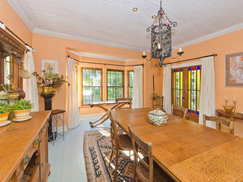 A Home with Heart  - Photo 6