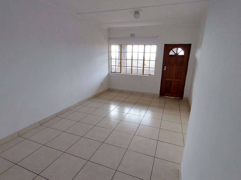 A spacious and beautiful apartment for rent in Kharwastan - Photo 5