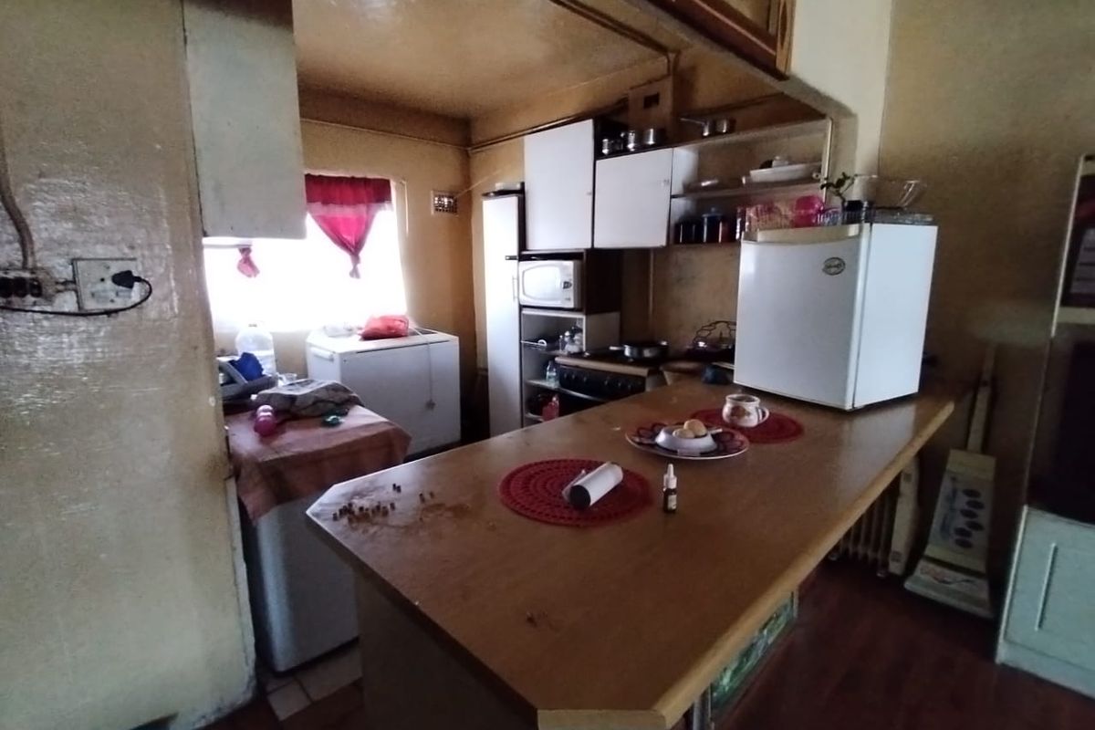 Two-Bedroom family Home for sale with Spacious Yard in Lotus River.  - Photo 5