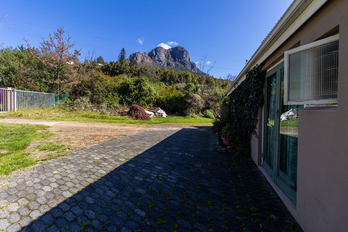 Development opportunity with panoramic views - Photo 3