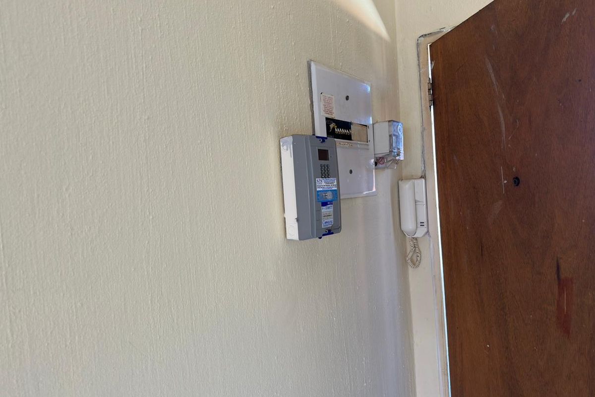 Charming First-Floor Apartment in Florida Lake - Photo 4