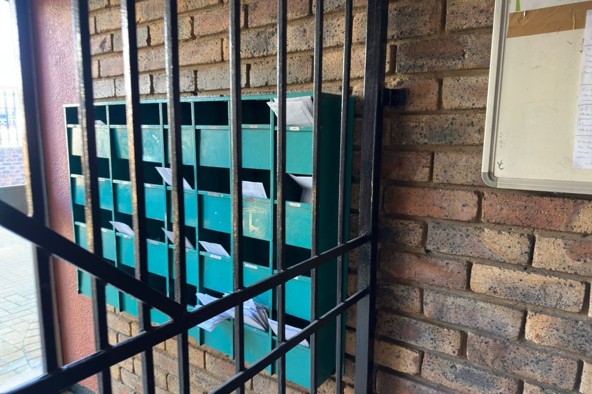 Charming First-Floor Apartment in Florida Lake - Photo 2