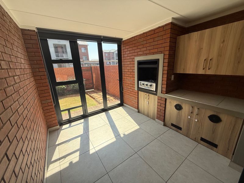 Perfect Ground Floor Unit in Hereford Estate! - Photo 9