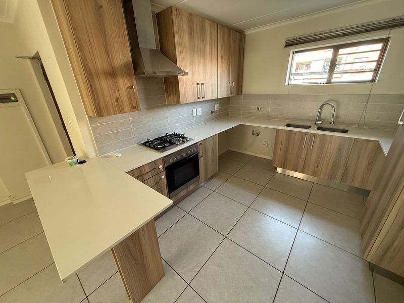 Perfect Ground Floor Unit in Hereford Estate! - Photo 5