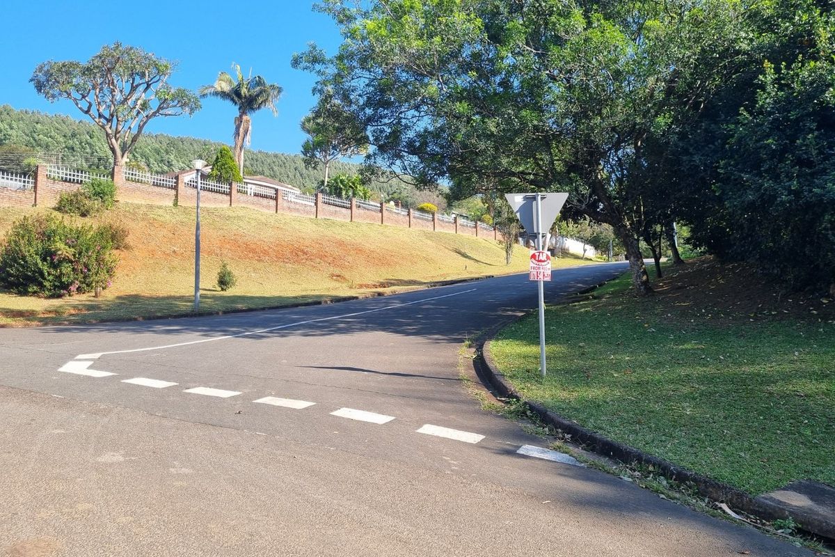 priced TO SELL Vacant Land for Sale – 2044sqm in Tranquil Blackridge, Pietermaritzburg - Photo 3