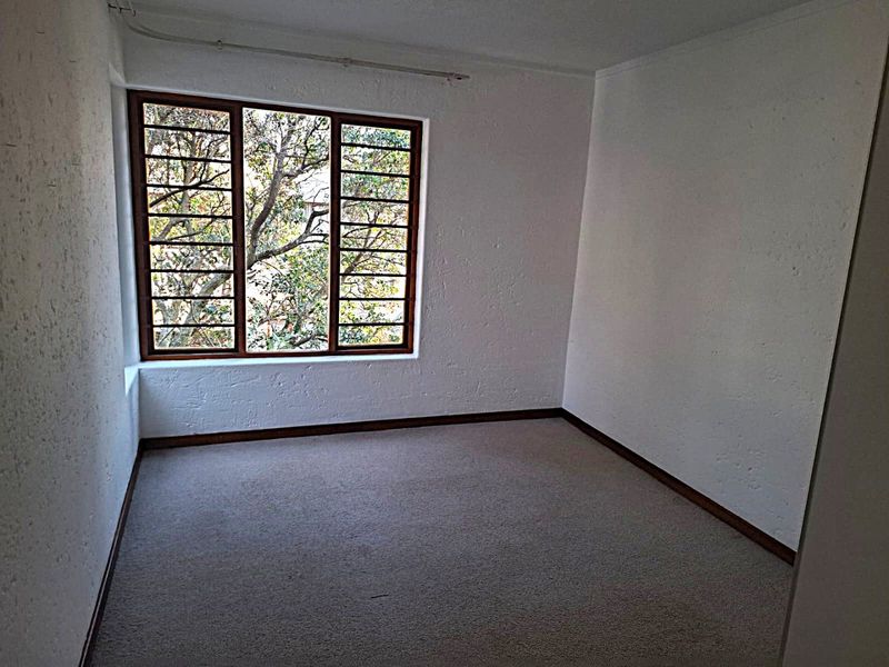 Upper Level Two Bed Two Bath For Sale at Braemore - Photo 6