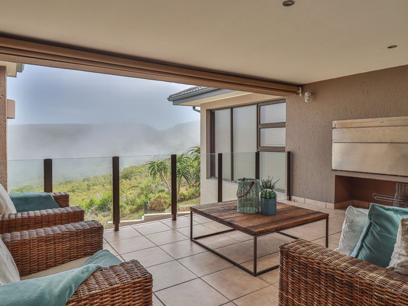 Luxurious 6 Bedroom Entertainer's Dream - Photo 3