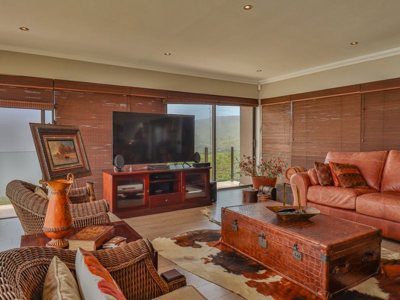 Luxurious 6 Bedroom Entertainer's Dream - Photo 7